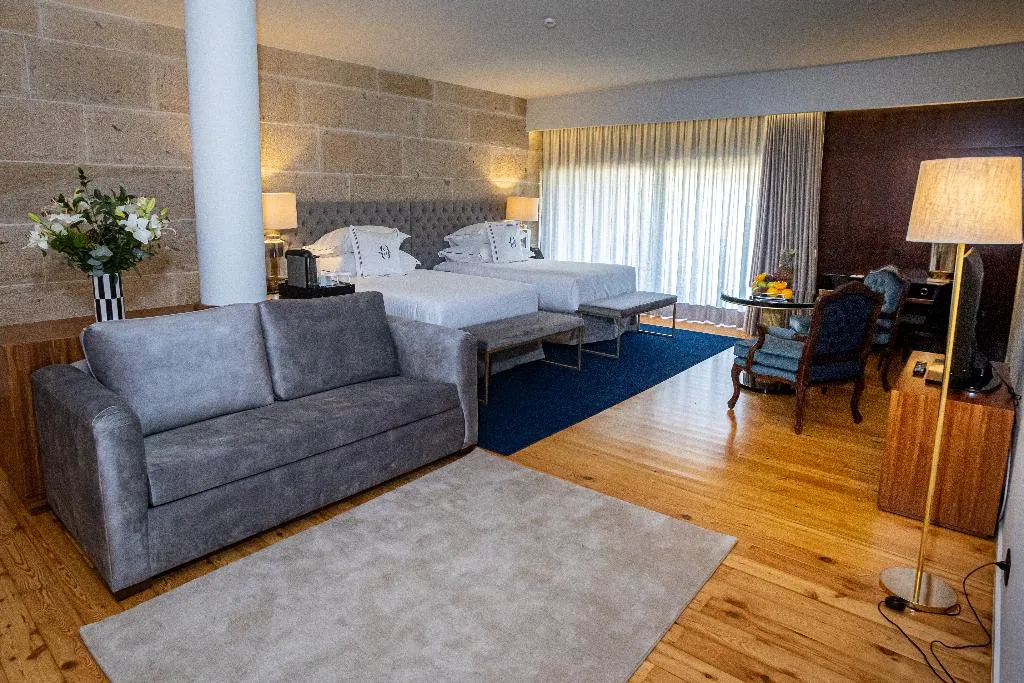 FAMILY ROOM GARDEN VIEW Room, Solar do Requeijo, Porto