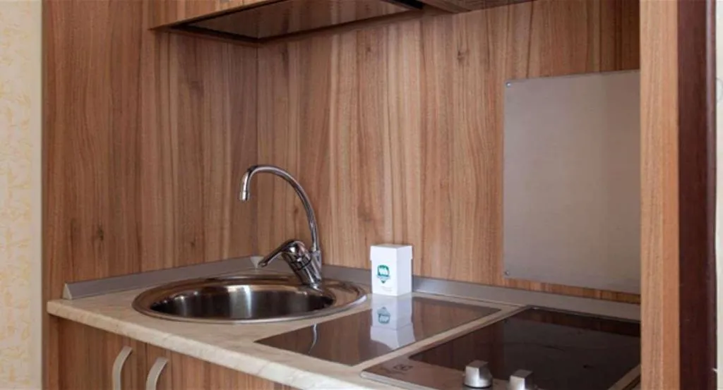 Room, Residence Lepontina, Milan