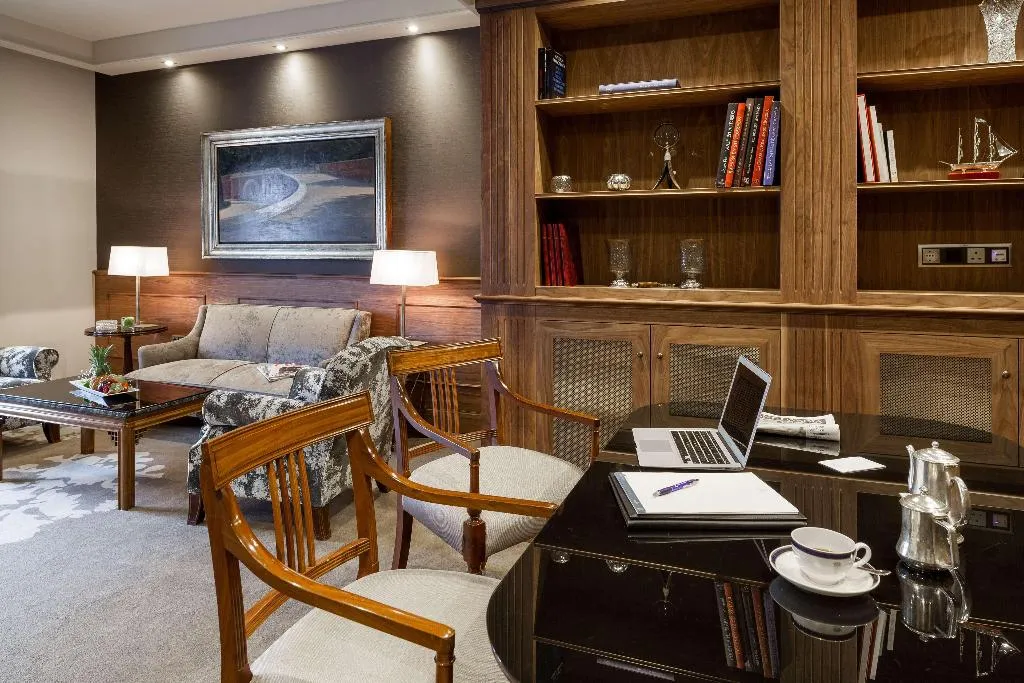 SUITE CLUB Room, Wellington Hotel & Spa Madrid, Madrid