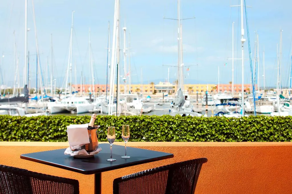 STUDIO WITH VIEWS Room, NH Marina Portimão Resort, Algarve