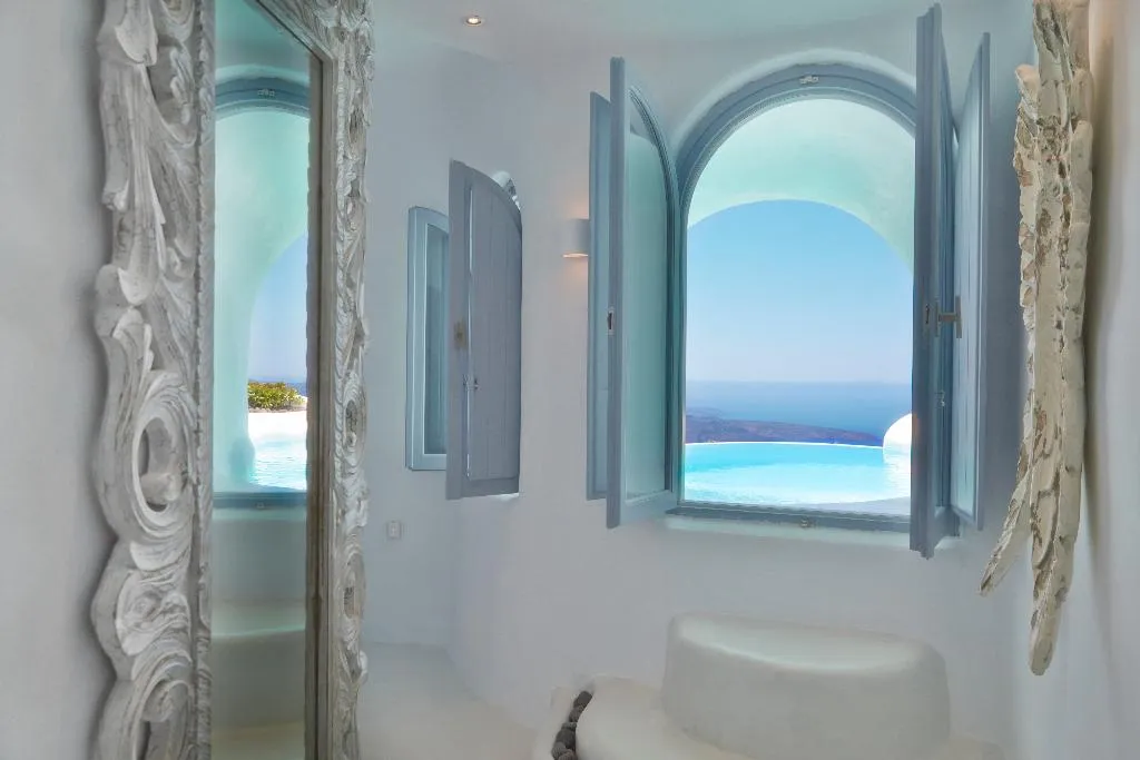 SUITE WITH PRIVATE POOL Room, Infinity Suites & Dana Villas, Santorini