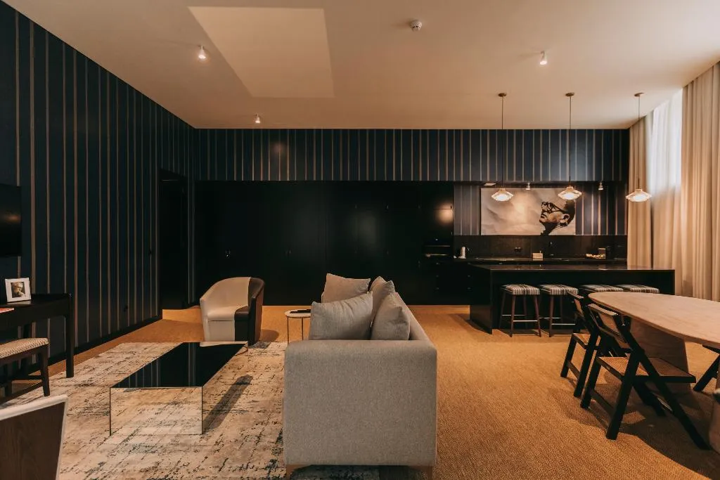 APARTMENT TWO BEDROOMS Room, Torel Palace Porto, Porto
