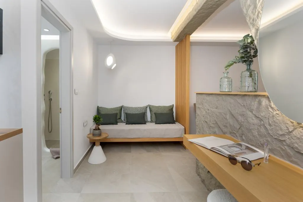 SUITE DELUXE WITH TERRACE Room, Axopetra Boutique Hotel, Mykonos