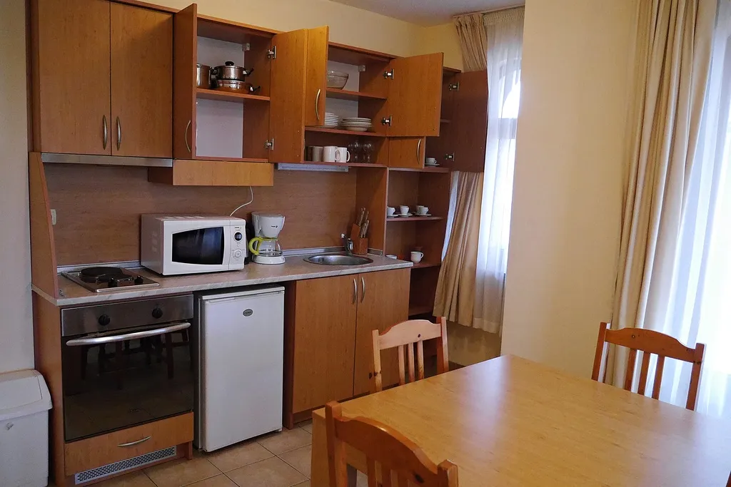 APARTMENT TWO BEDROOMS Room, Summer Dreams, Bourgas