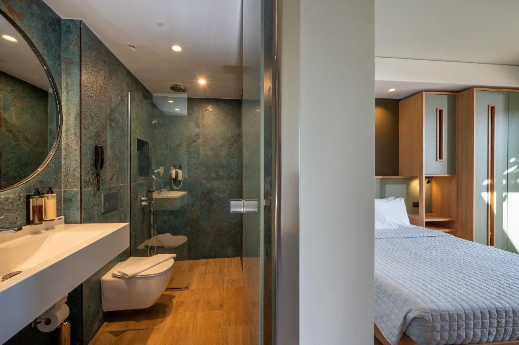 SUITE WITH PRIVATE POOL Room, Royal & Imperial Belvedere Resort, Crete