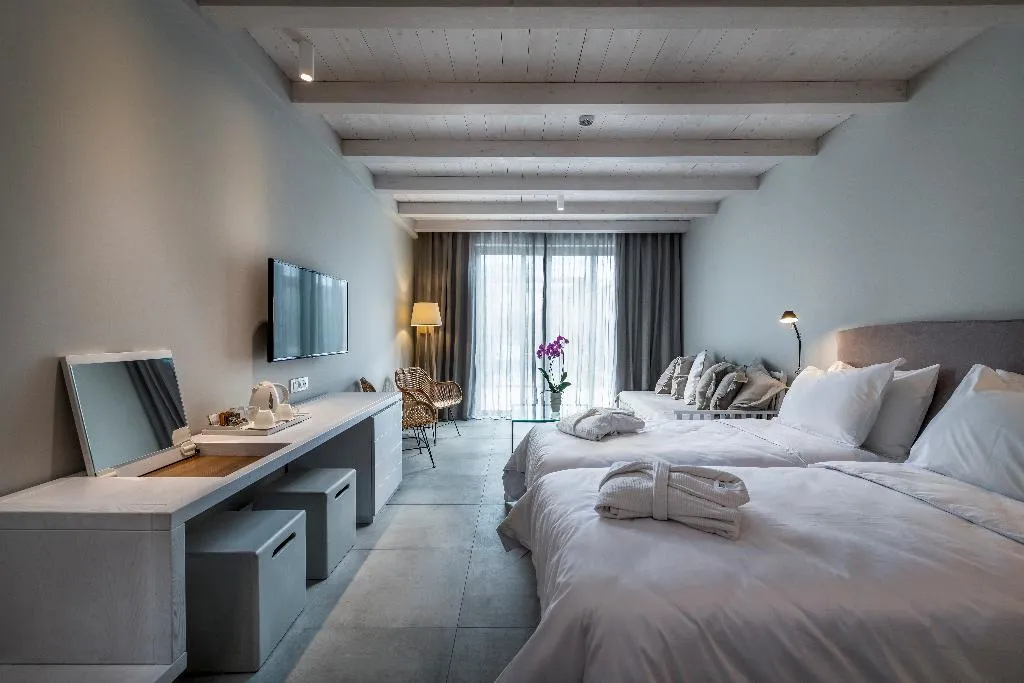 JUNIOR SUITE STANDARD Room, Caravia Beach, Kos