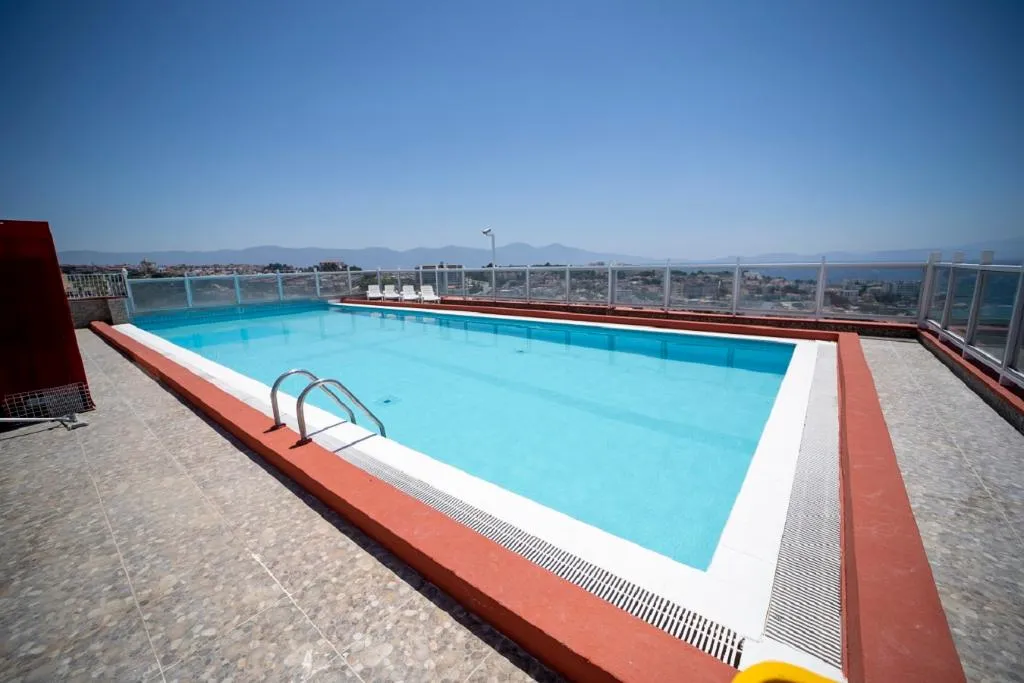 Pool, Silver Tower Residence Family Suites, Izmir