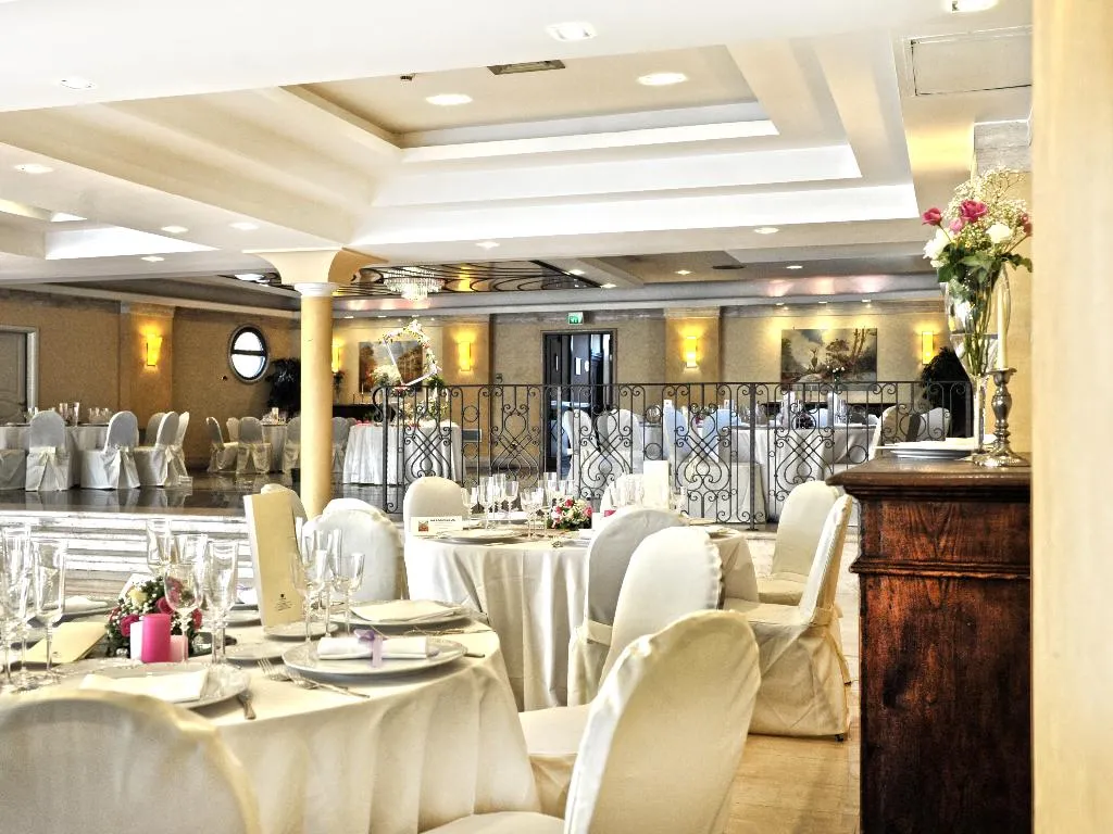 Restaurant, I Gigli, Naples