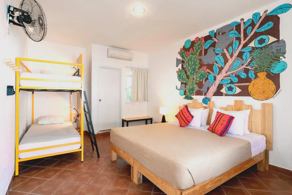 TRIPLE STANDARD Room, Selina Playa Del Carmen, Playa Del Carmen