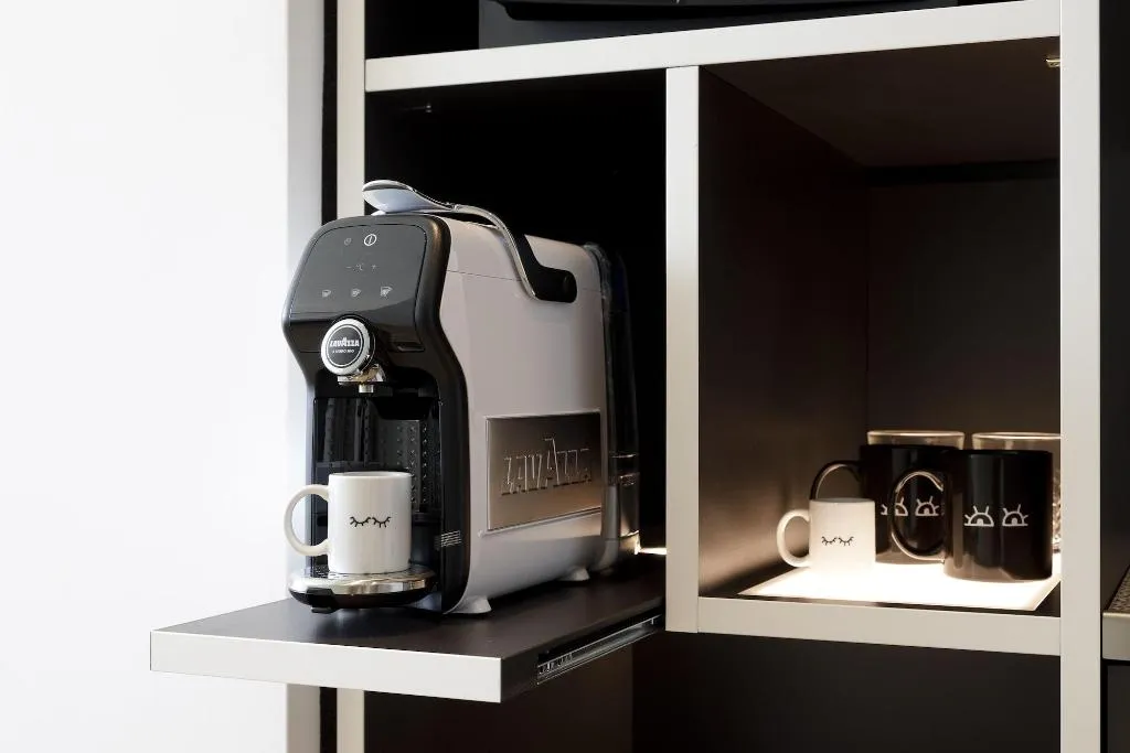 Room, Innside Milano Torre Galfa, Milan