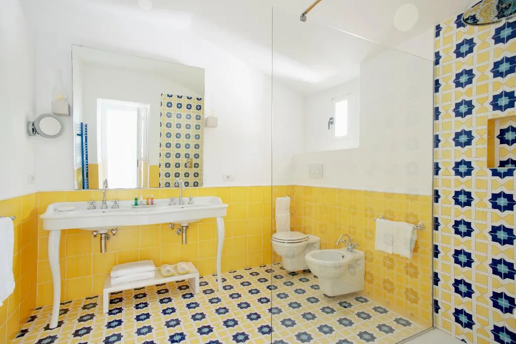 DOUBLE DELUXE Room, Relais Correale Rooms&Garden, Naples