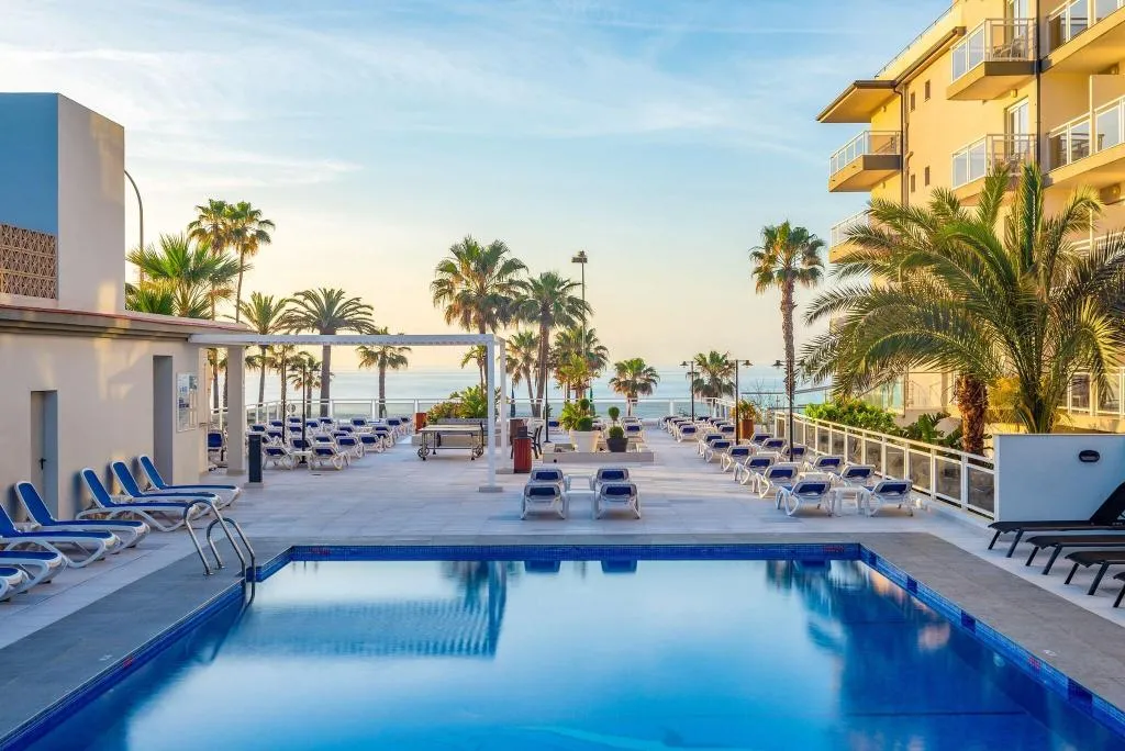 Pool, Hotel Las Arenas Affiliated by Meliá, Costa Del Sol