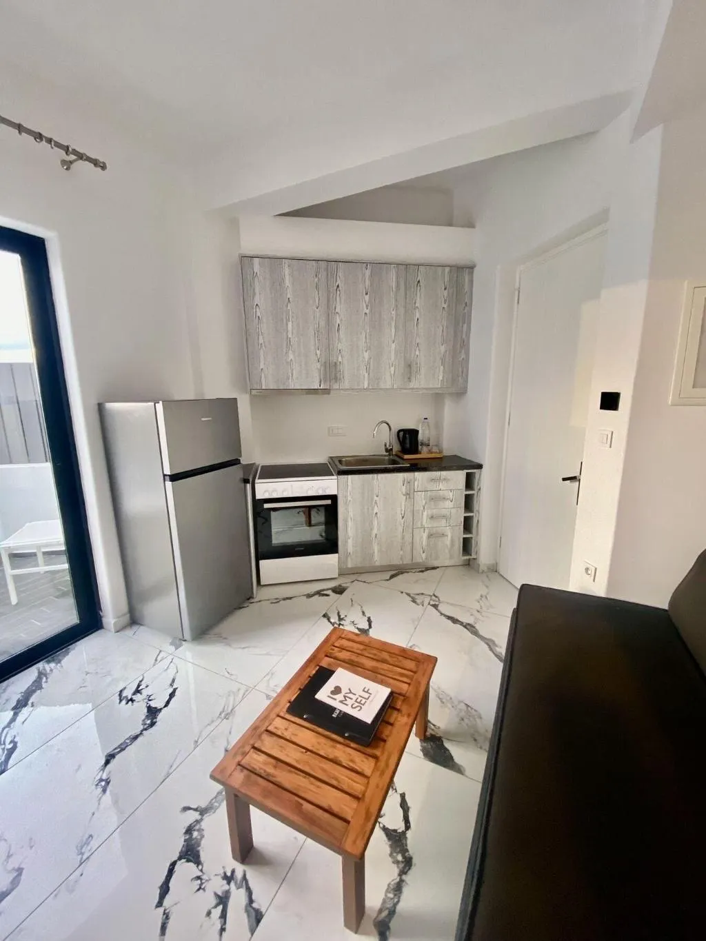 Room, Bianco A Nero, Mykonos