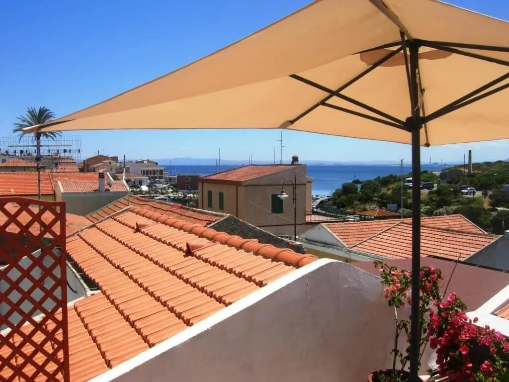Room, B B Guest House Il Porto Vecchio, Cagliari