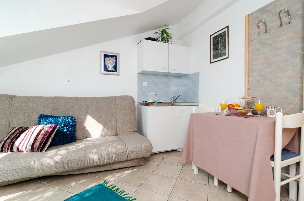 STUDIO WITH TERRACE Room, Apartments Bell Memories, Dubrovnik