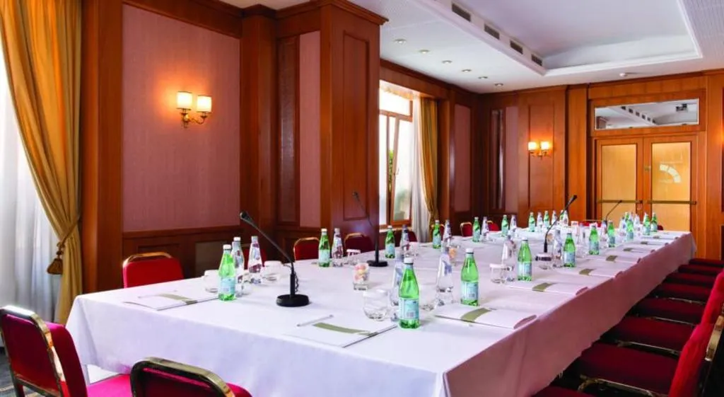 Conferences, Nazionale, Rome