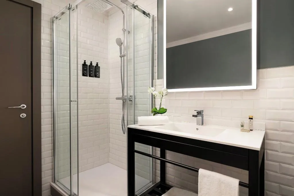 DOUBLE KING SIZE BED Room, Duo Milan Porta Nuova, A Tribute Portfolio Hote, Milan
