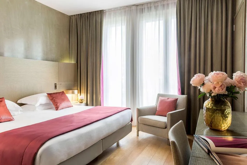 Room, Rosa Grand Milano - Starhotels Collezione, Milan
