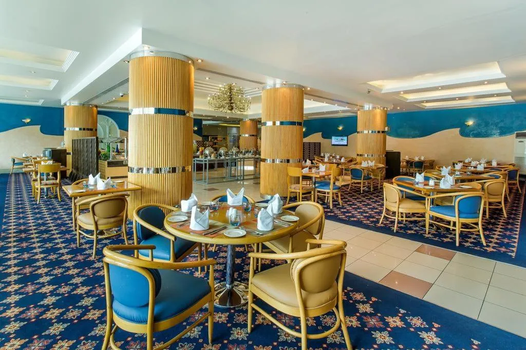 Restaurant, Holiday International, Dubai