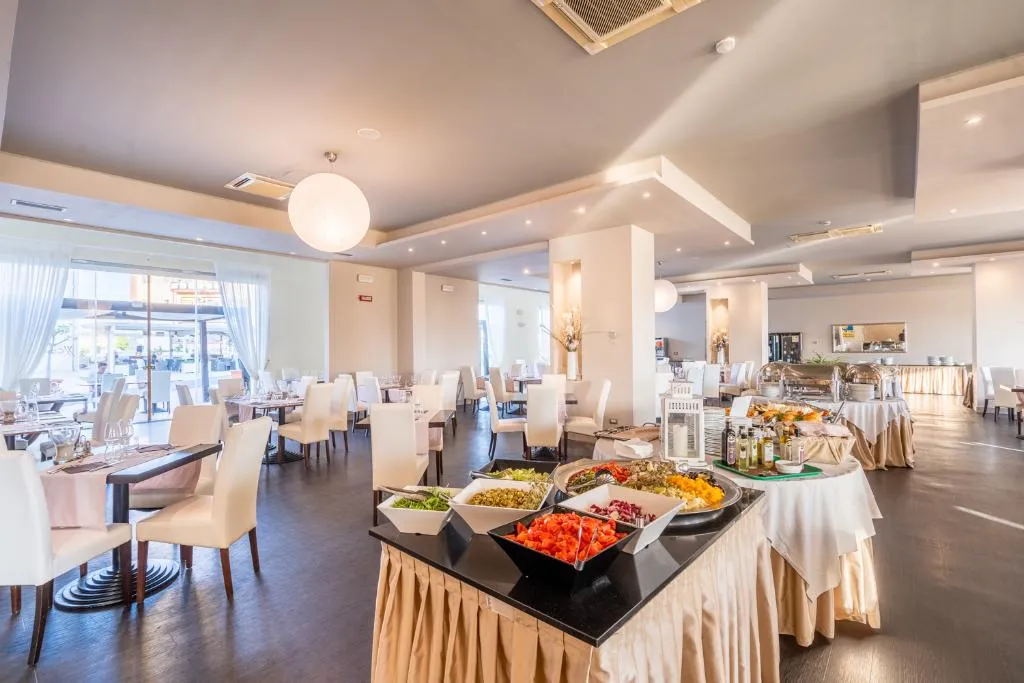 Restaurant, Capo Peloro Hotel - Only Adults 12+, Catania