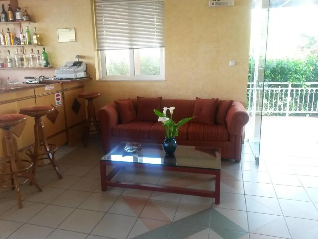 Lobby, Zannis, Crete