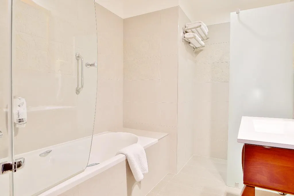 SINGLE STANDARD Room, Sun Palace Wellness Hotel Marianske Lazne, Prague