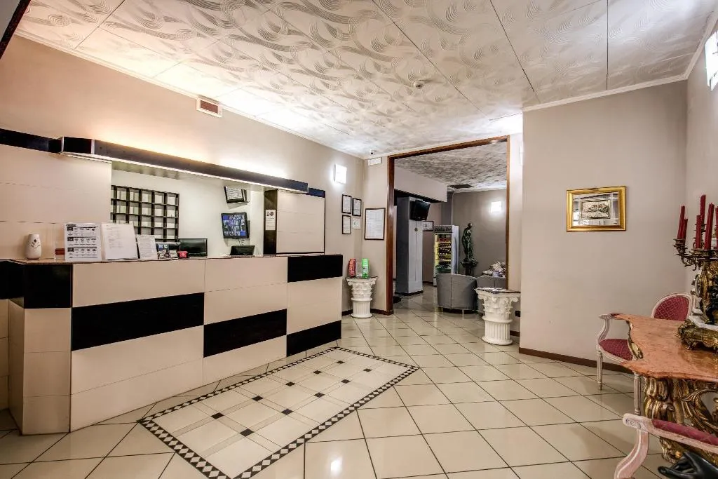 Lobby, Basilea, Florence