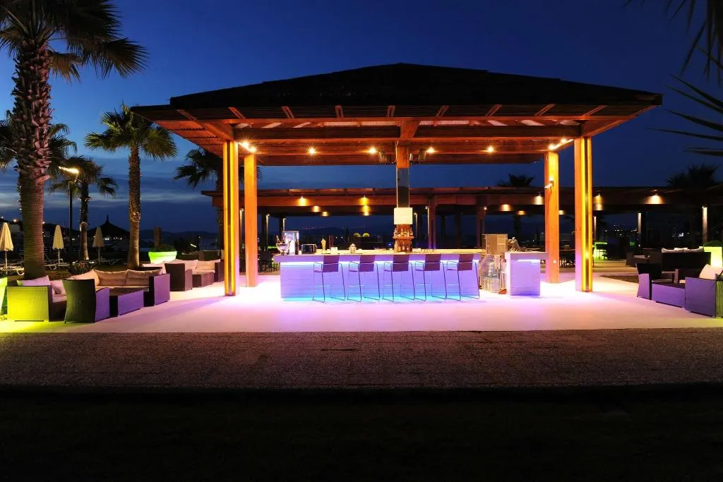 Bar, Radisson Blu Resort & SPA Cesme, Izmir