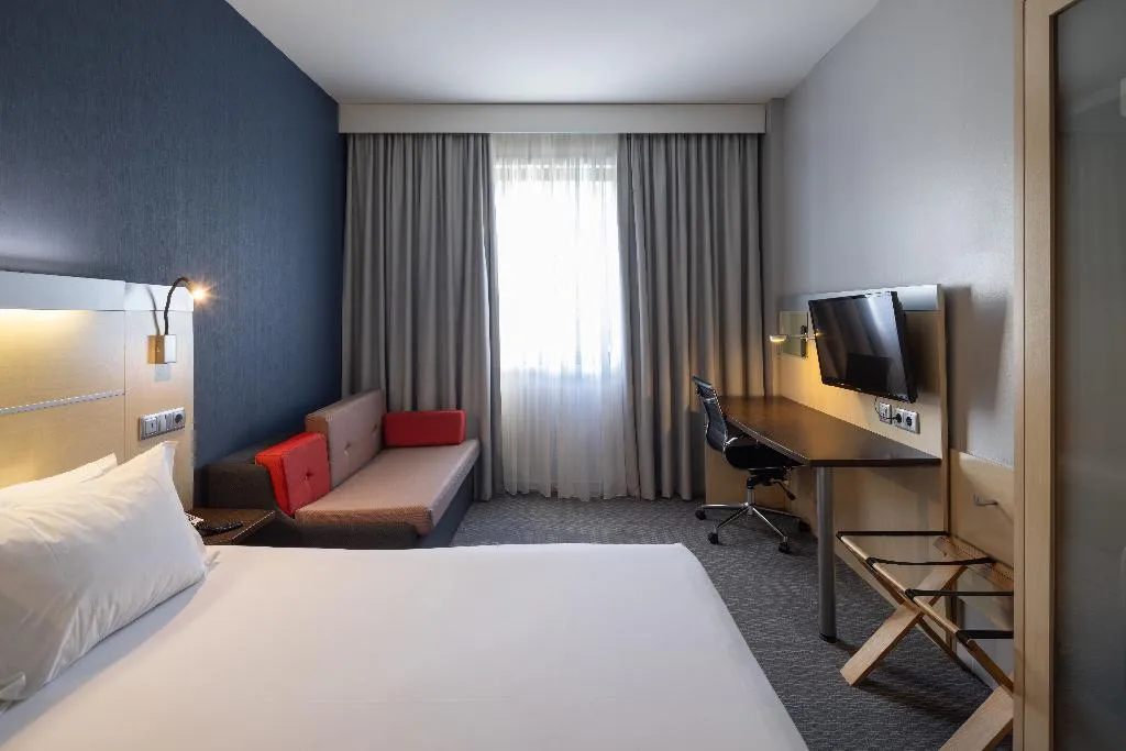DOUBLE WITH DOUBLE BED Room, Holiday Inn Express Porto Exponor, Porto