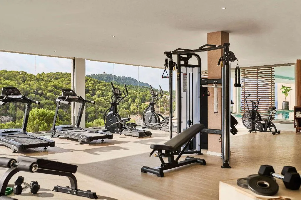 Sports and Entertainment, Zafiro Palace Andratx, Majorca