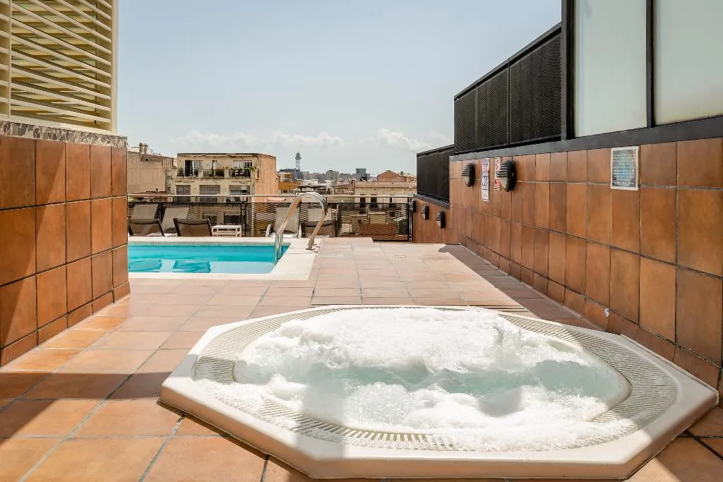 Pool, Petit Palace Eixample, Barcelona