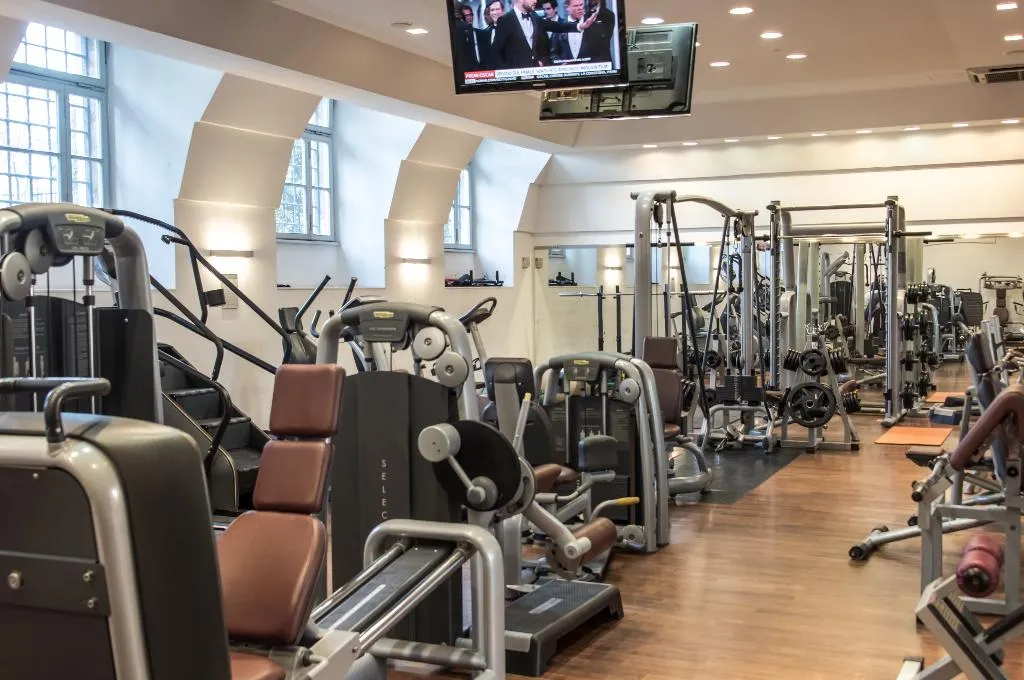 Sports and Entertainment, LH Hotel Roma Montemario, Rome