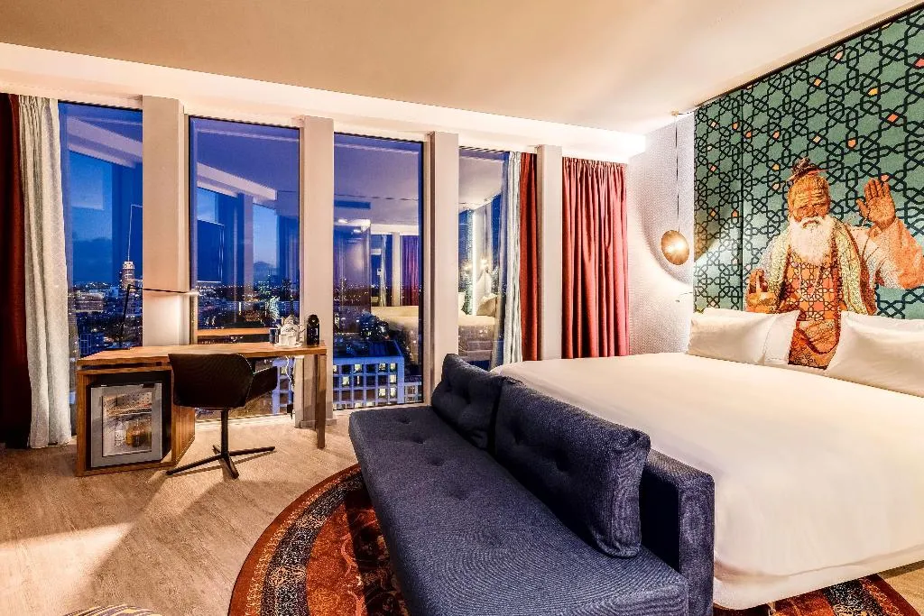 DOUBLE PREMIUM Room, nhow Amsterdam RAI, Amsterdam