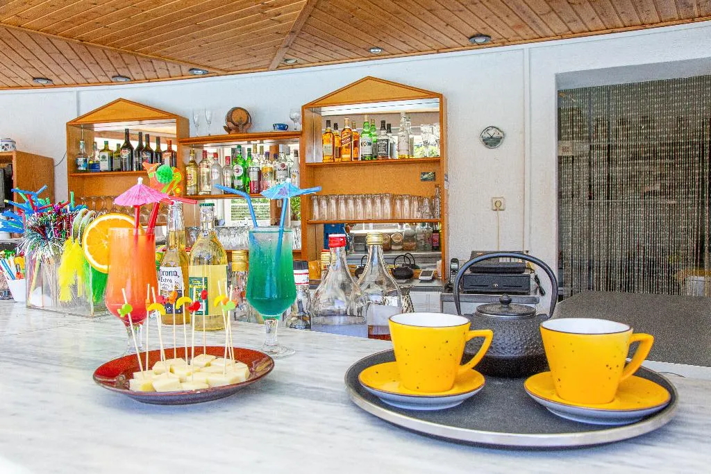 Bar, Villa Mare Monte, Crete