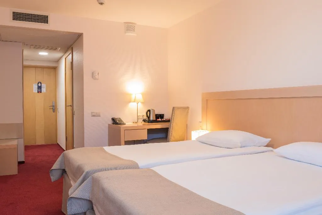 Double or Twin STANDARD Room, Riga Islande Hotel, Riga