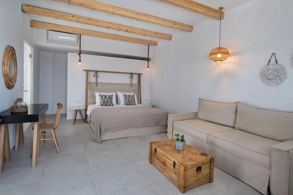Room, Casa Vitae Suites, Santorini