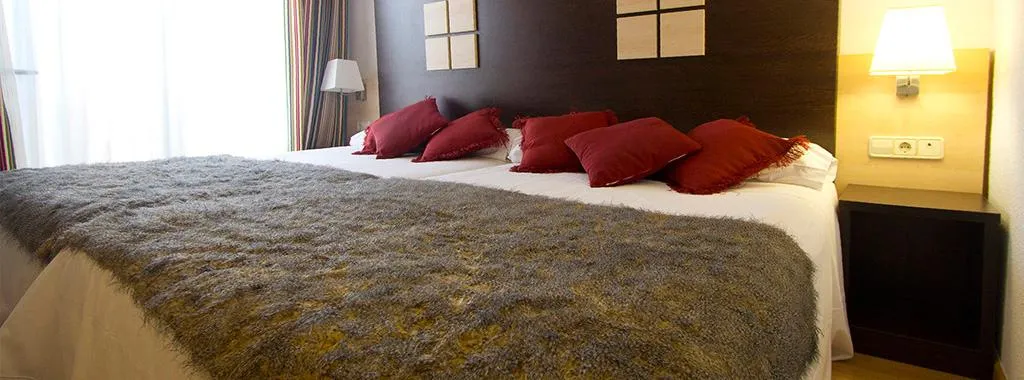 Room, Don Angel, Costa Brava