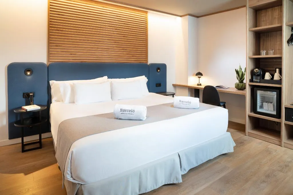 Double or Twin SUPERIOR Room, Barceló Santa Cruz Contemporáneo, Tenerife