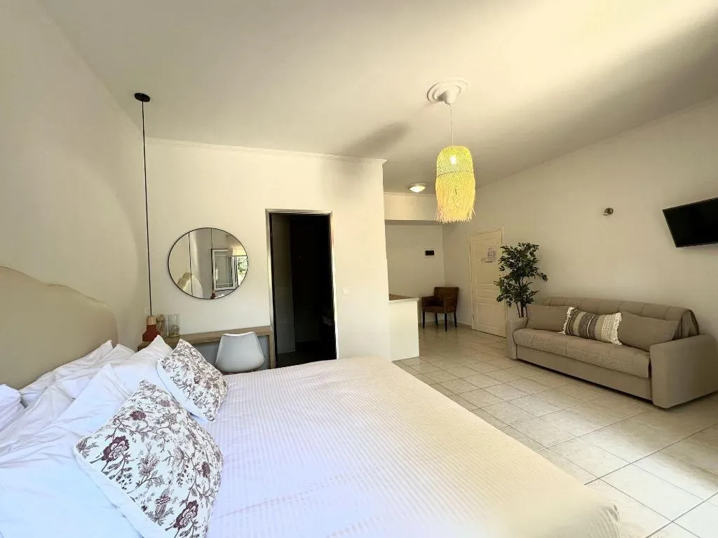 Room, Lithies Studios & Apartments, Zante