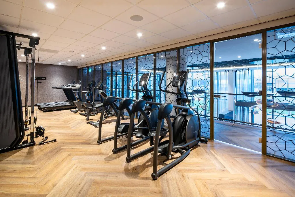 Sports and Entertainment, Ozo Hotels De President Amsterdam Schiphol Airport, Amsterdam