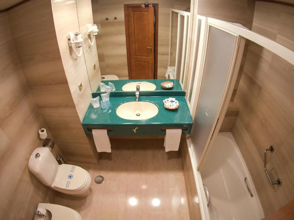 DOUBLE SINGLE USE STANDARD Room, Zentral Center - Adults Only, Tenerife