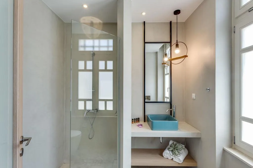 Room, 1924Suites, Crete