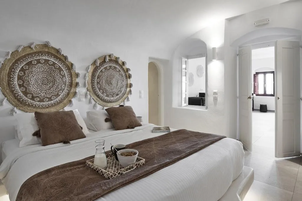 Room, Nano Suites, Santorini