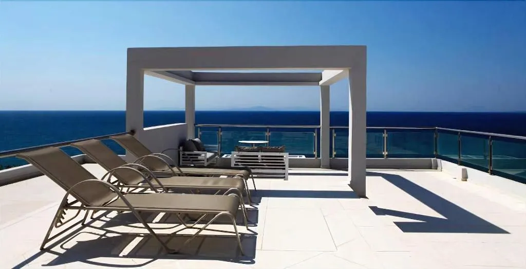 Terrace, Mare Dei Suites Hotel, Santorini