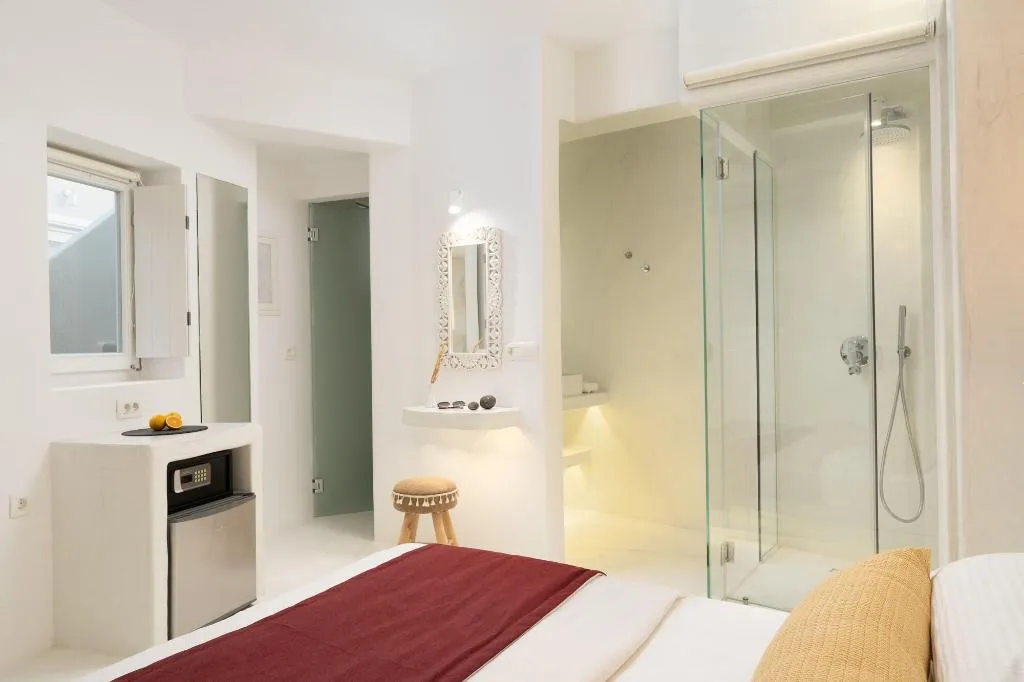 Room, Edem Luxury Hotel, Santorini