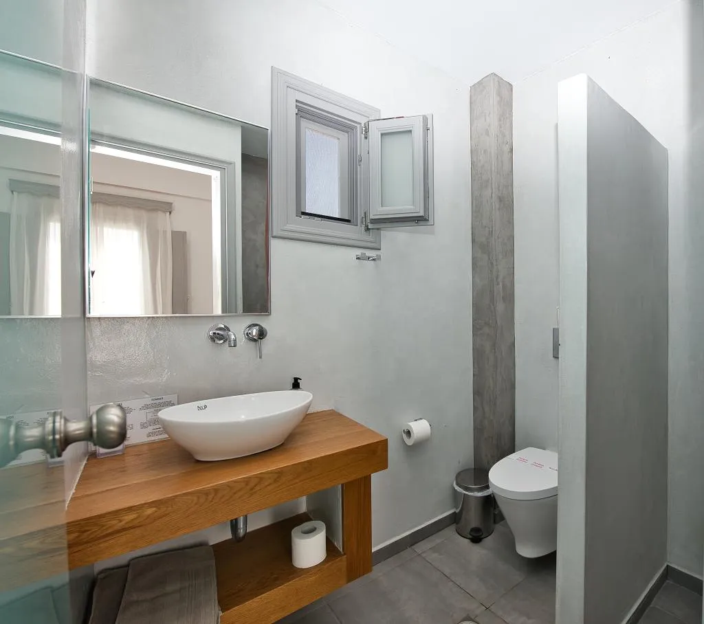 TRIPLE STANDARD Room, Anessis, Santorini