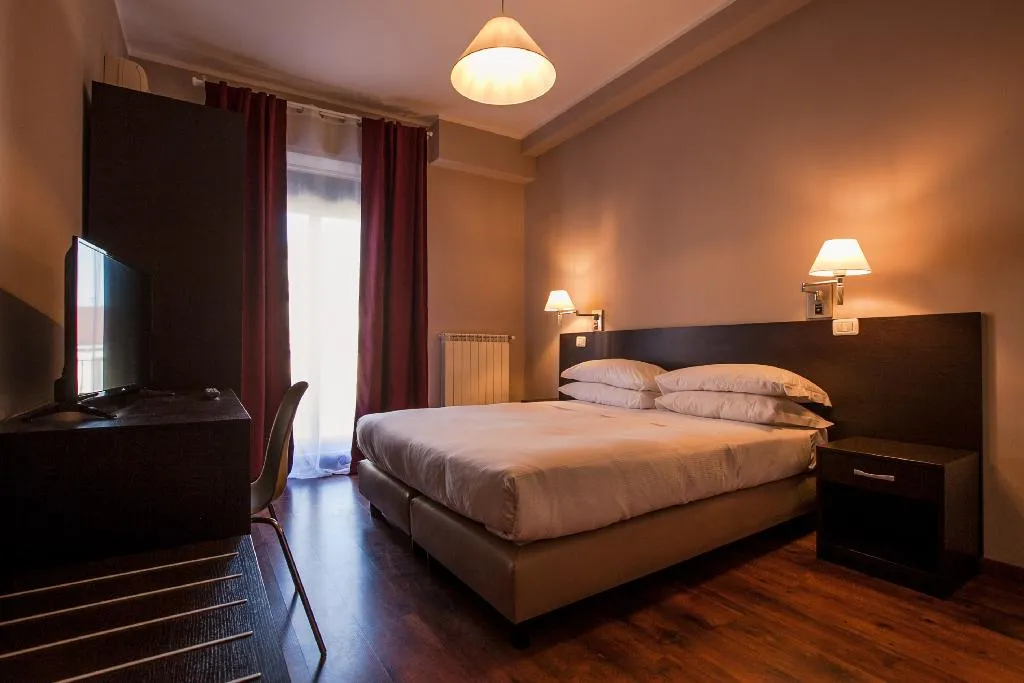 TRIPLE STANDARD Room, Hotel Di Porta Romana, Milan
