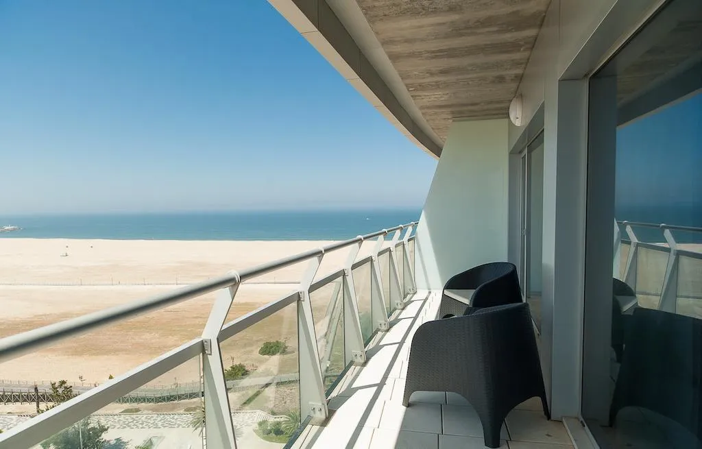 Beach, Eurostars Oasis Plaza, Porto