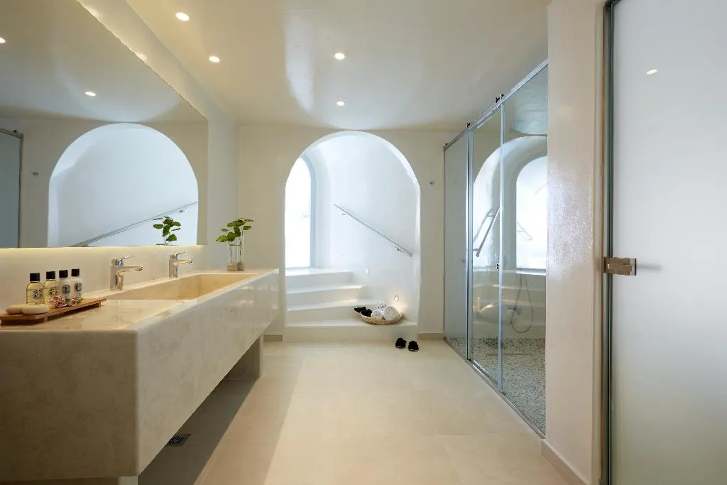 Room, Celestia Grand, Santorini