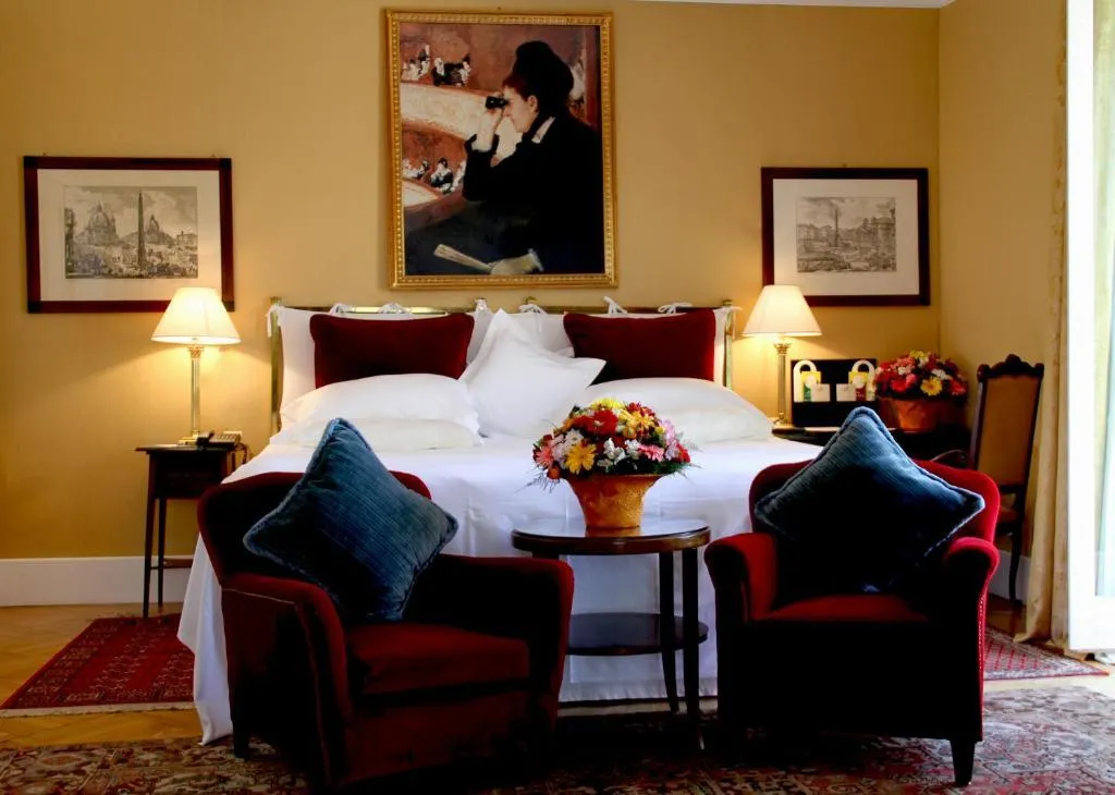 SUITE STANDARD Room, Grand Hotel Plaza, Rome